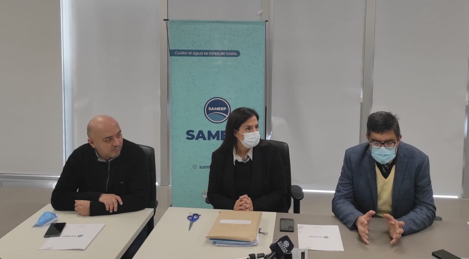  Quien maneja SAMEEP, el directorio o la Gerente General?
