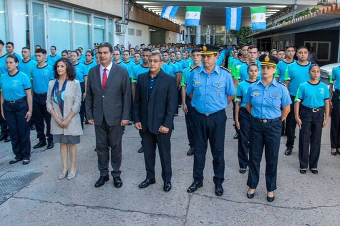 La Policía de Coqui Capitanich y Gloria Zalazar llego a netflix?