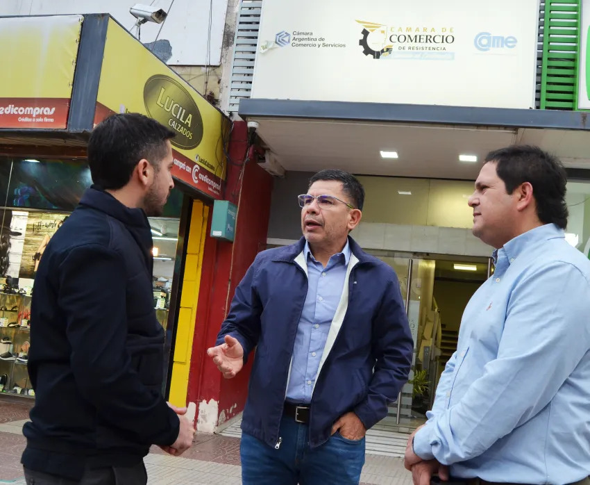 Se podrá estacionar alrededor de la Plaza 25 de Mayo durante el fin de semana