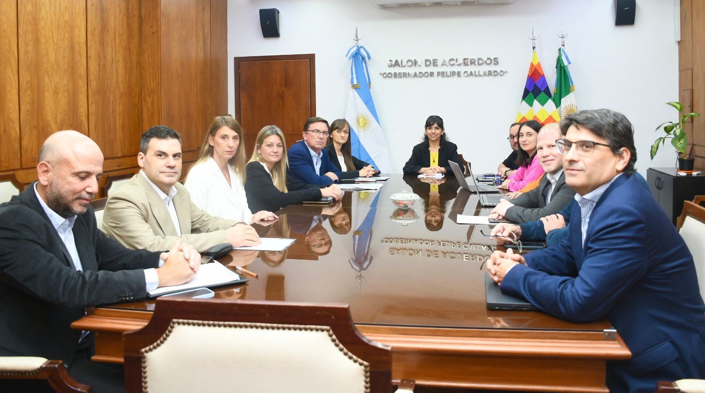 Vergonzoso: No pueden hacer una transición ordenada, una actitud antidemocrática  