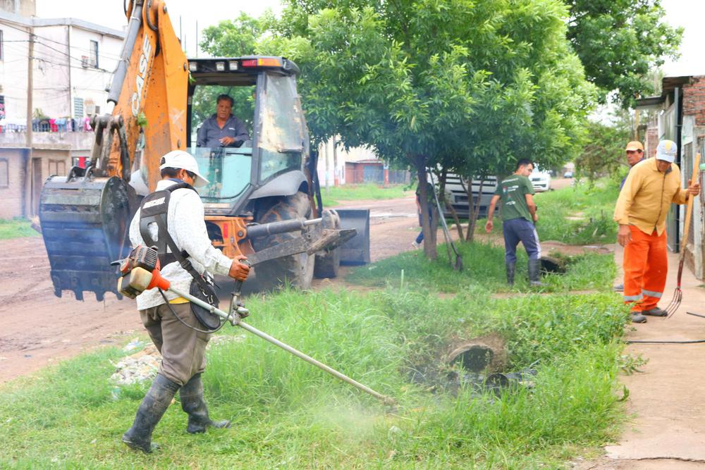 La Municipalidad desplegó un operativo de limpieza en el Barrio San Valentín de Resistencia