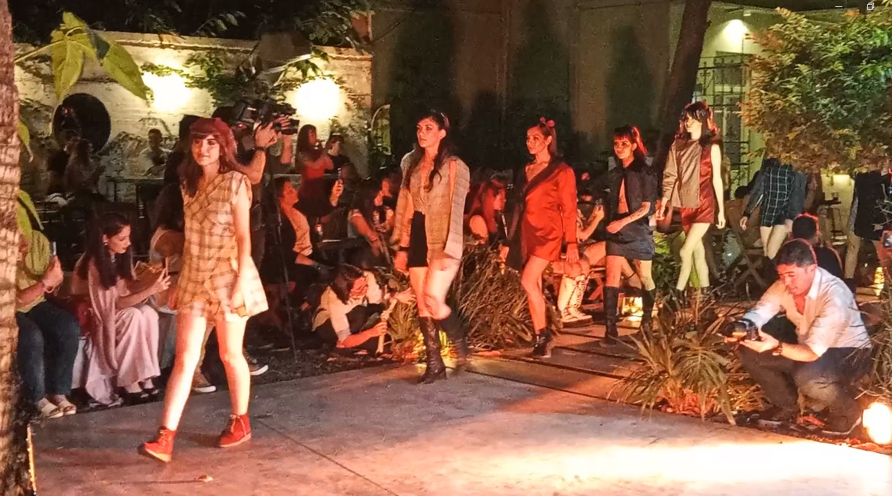 Desfile anual Moda UP