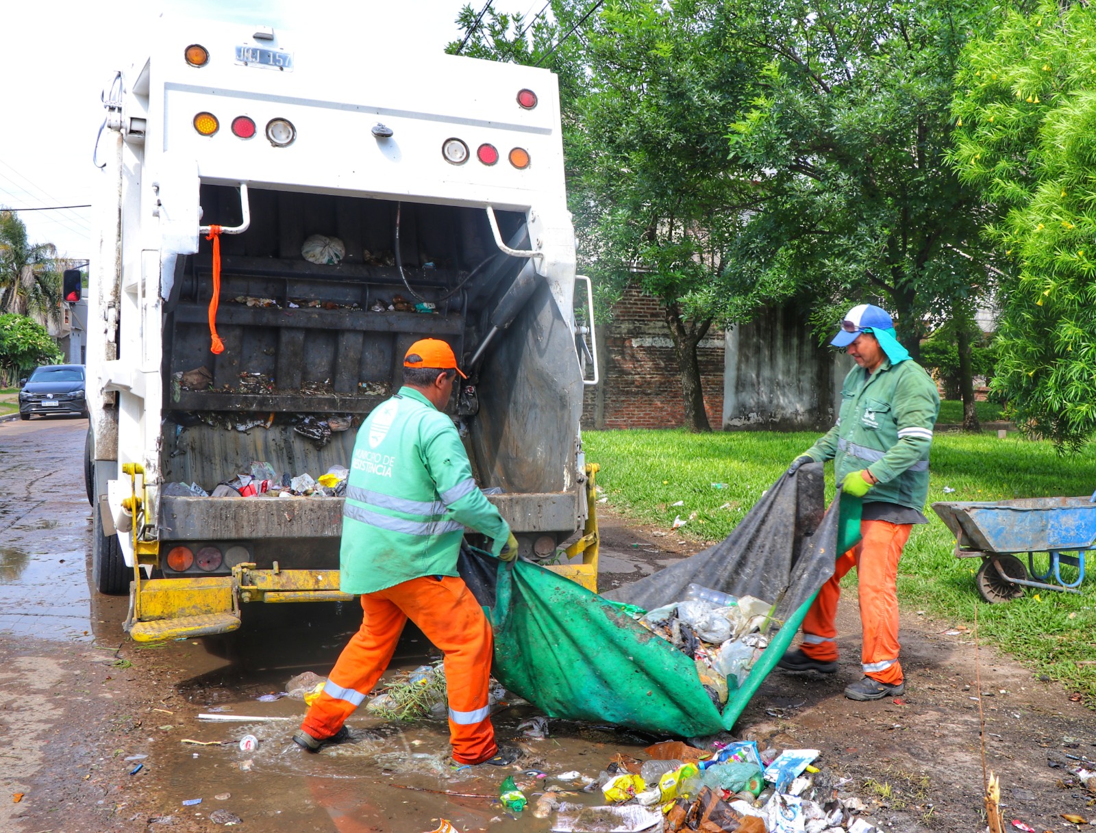 Operativos de limpieza y recolección de residuos funcionan con normalidad en el asueto municipal.