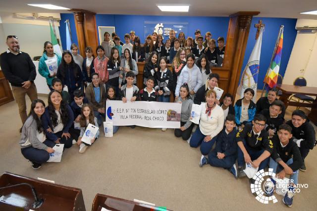 La E.E.P. Nº706 de Resistencia visitó el Poder Legislativo