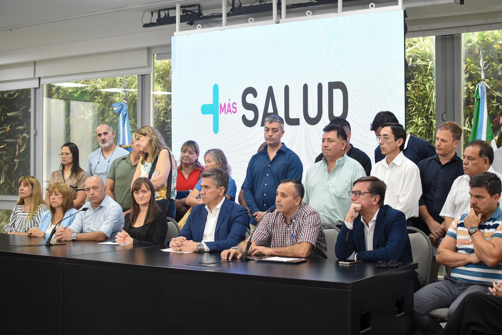 Zdero presentó el programa 
