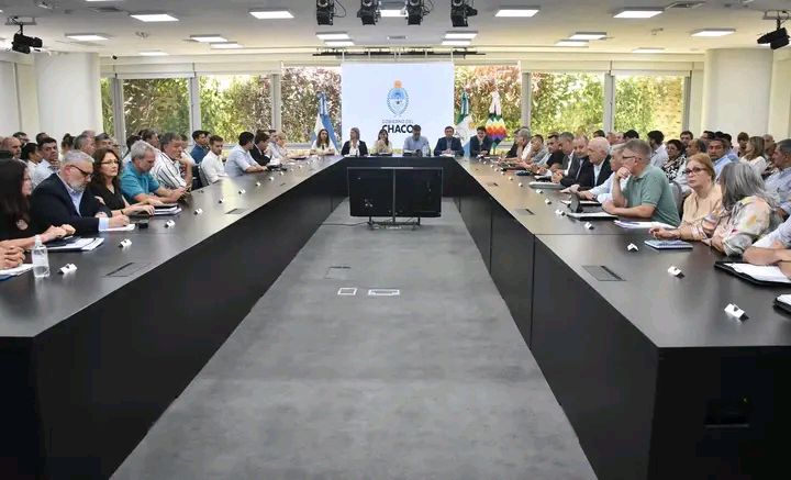 El Gobierno Provincial convoca al diálogo sobre paritarias, a partir del 5 de febrero