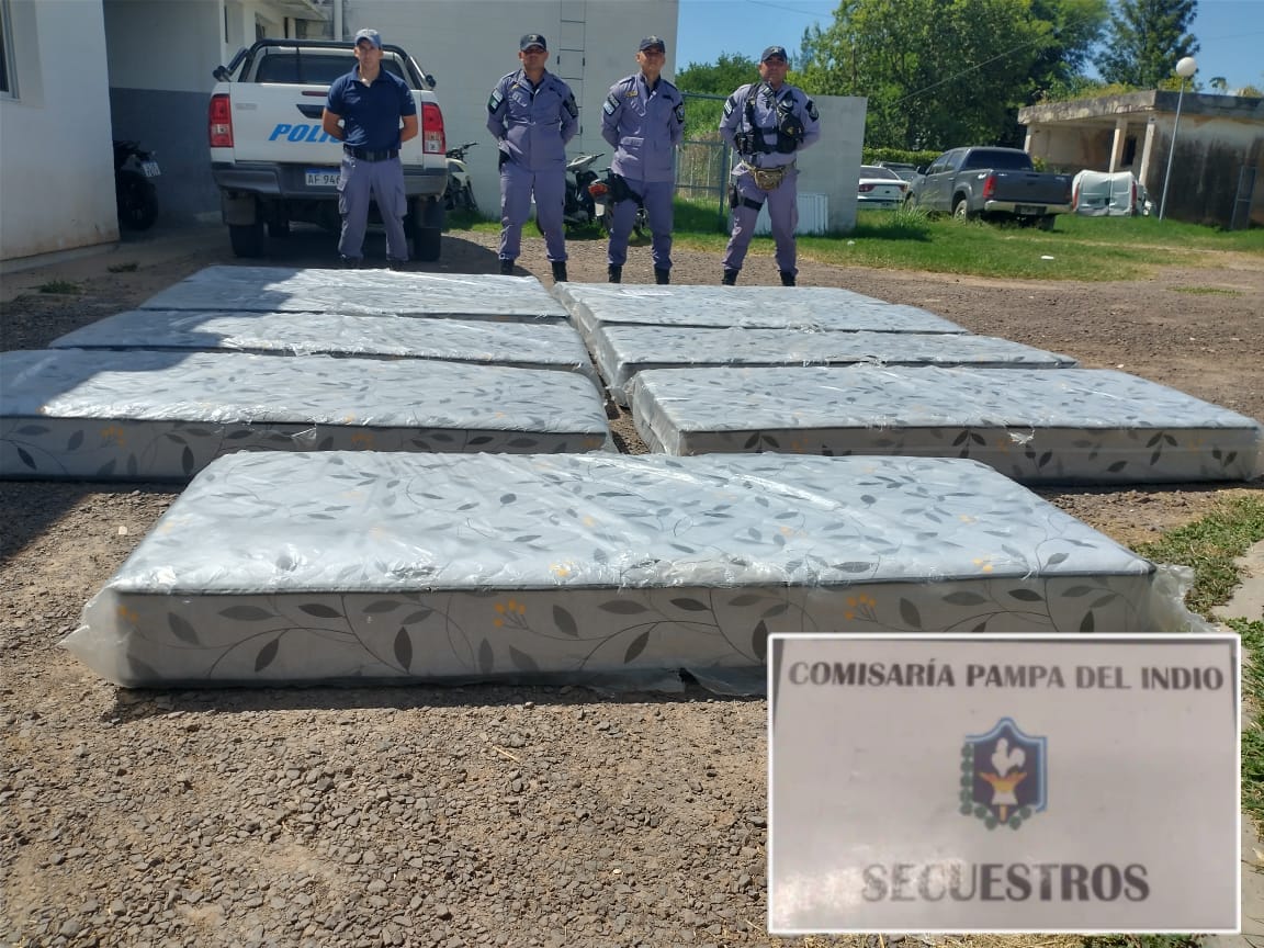 Pampa del Indio: Recuperan y restituyen colchones de un Complejo Bilingüe Intercultural