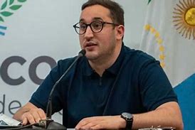 El Diputado Pérez Pons ex Ministro de Economía estuvo en la 2º audiencia Pública de Secheep