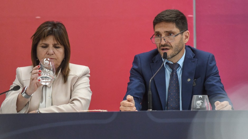 Bullrich le exigió a Pullaro la renuncia de su ministro de Seguridad en medio de la ola de amenazas narco