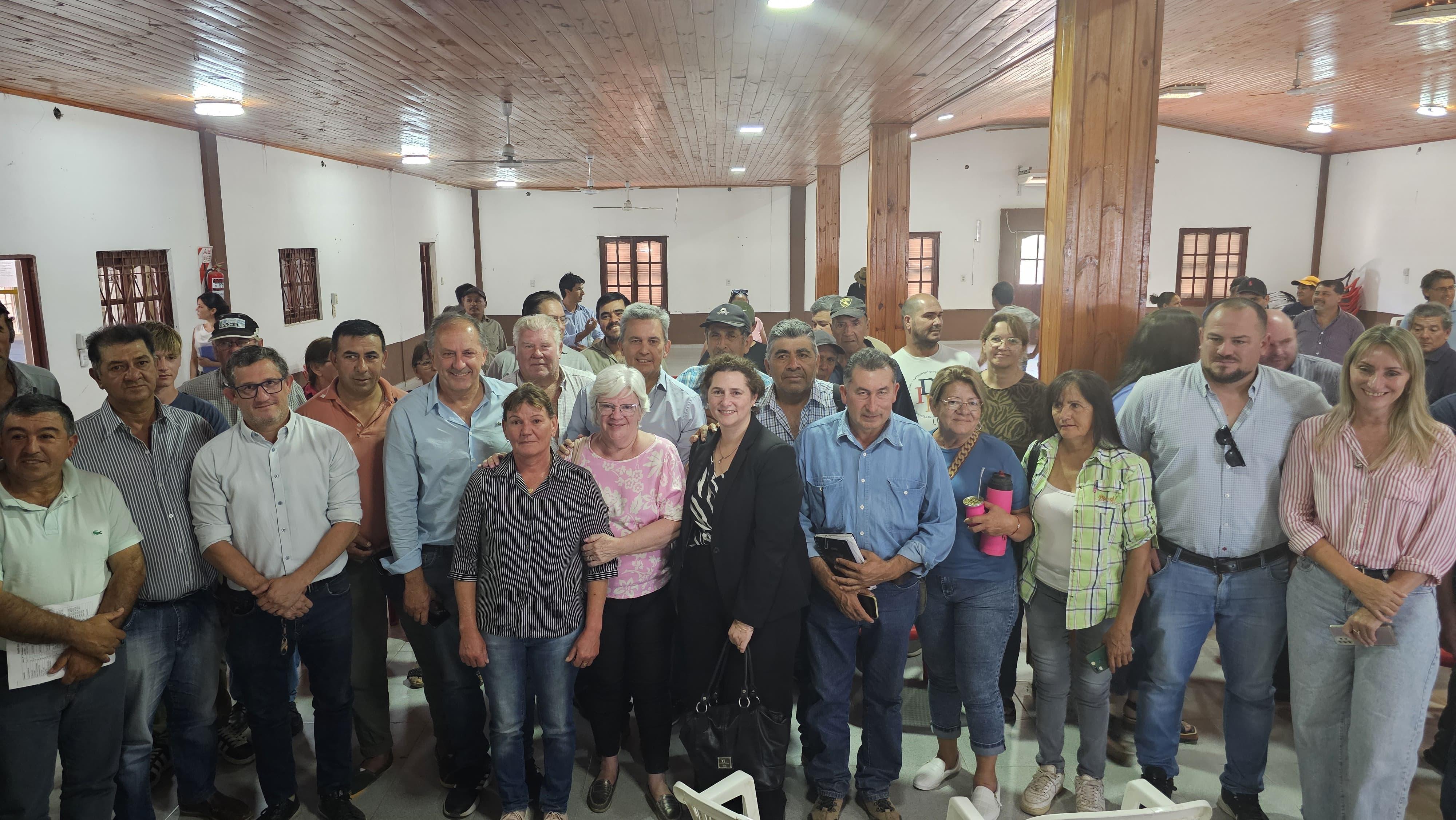 Se avanza en la normalización de consorcios rurales y de ladrilleros