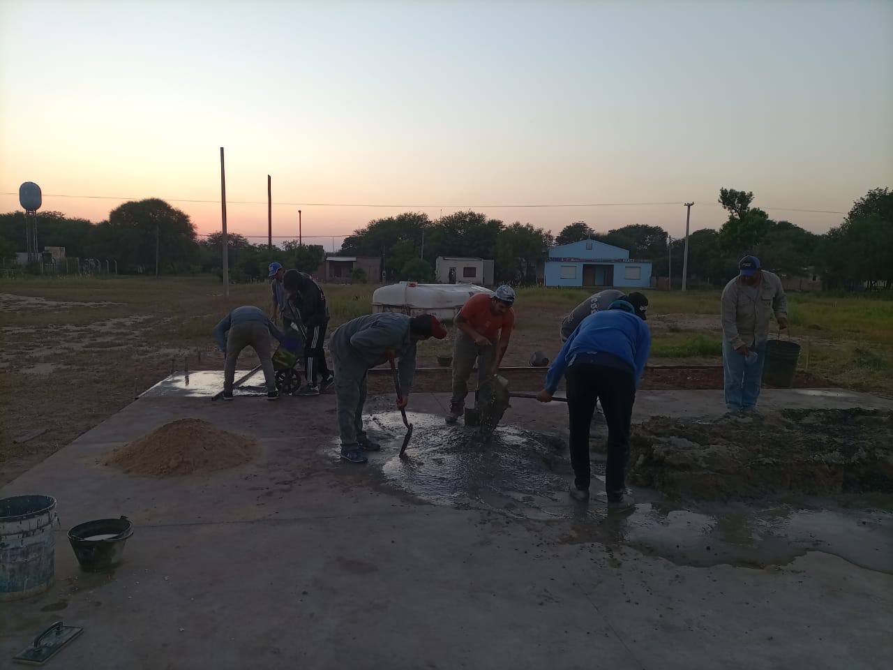 Campo Largo: avanza la construcción del Playón deportivo en Fortín la Chuñas 