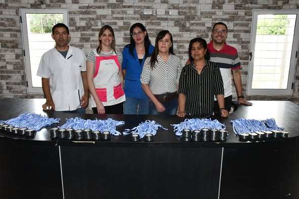 El Municipio acompañó la entrega de medallas a las promociones de escuelas primarias y secundarias de la ciudad