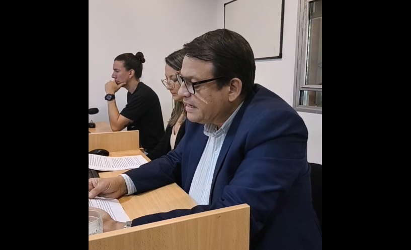 Fallo demoledor del juez Julián Flores: pese a presiones políticas y judiciales, la convicción personal prevaleció sobre el poder