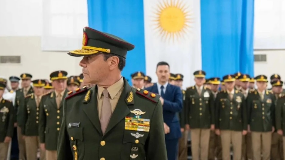 Radicales rechazan la designación de un militar en Defensa y alertaron por el rol del padre de Presti en la dictadura