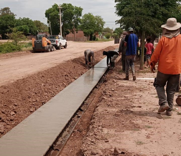 Campo Largo: intervención en lote 49 dando respuestas a los vecinos