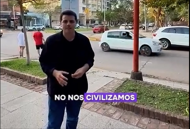 Vergüenza ajena da el candidato a Senador por LLA, Juan Cruz Godoy ....... Video