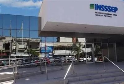 Un gobierno provincial que repite viejos errores la solución es mas descuentos ya lo realizaron una vez y Coki devolvió a los jubilados los mismos