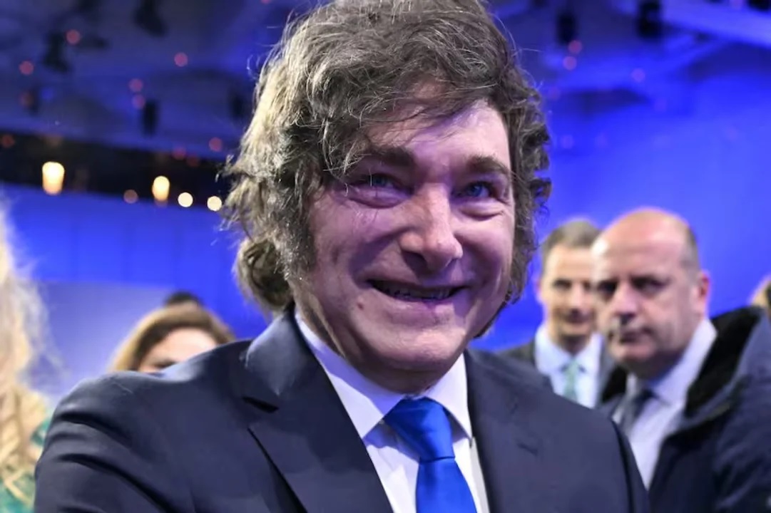 Milei decretó que 2026 será el “Año de la Grandeza Argentina” y ordenó usar la consigna en el Estado