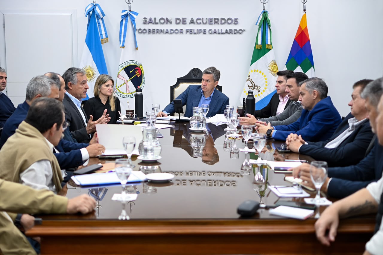 ZDERO REUNIÓ A TODO EL GABINETE PARA FORTALECER LA PREVENCIÓN ANTE EL FENÓMENO DE EL NIÑO